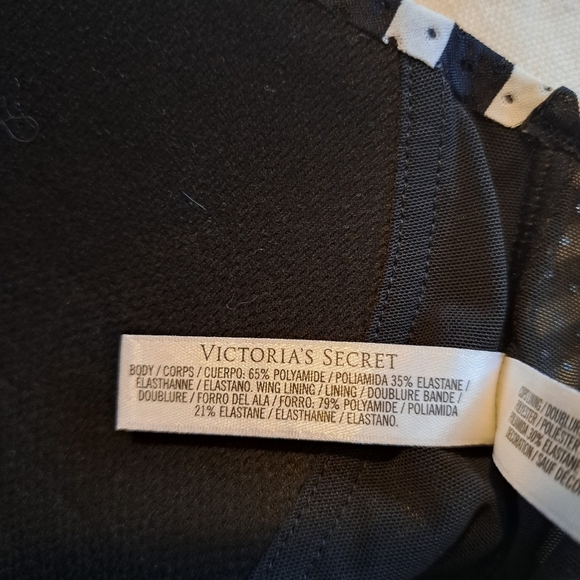 Victoria Sport women's 36C black and white sports bra adjustable straps pullover - Picture 6 of 7